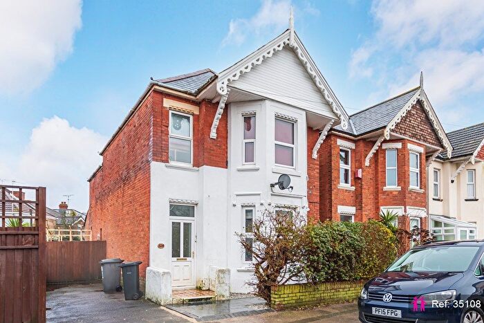 2 Bedroom Terraced House To Rent In Portman Road, Bournemouth, BH7