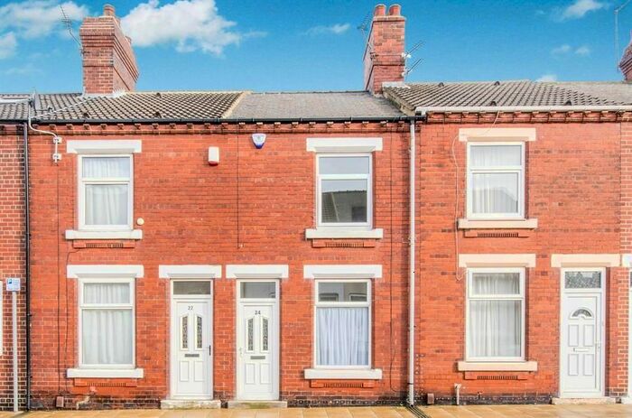 2 Bedroom Terraced House To Rent In Bradley Avenue, Castleford, WF10