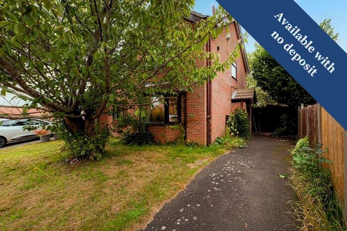 3 Bedroom Semi-Detached House To Rent In Tennyson Gardens, Aylesham, CT3