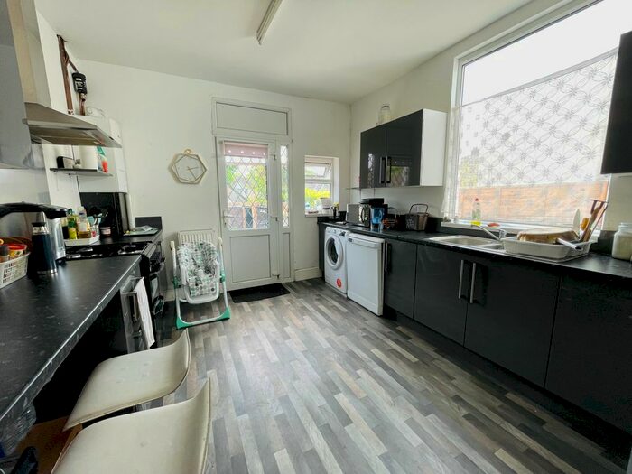 3 Bedroom Property To Rent In Muller Road, Eastville, Bristol, BS5