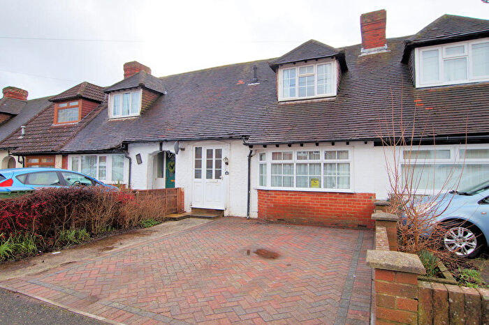 3 Bedroom Terraced House For Sale In Myrtle Avenue, Portchester, PO16