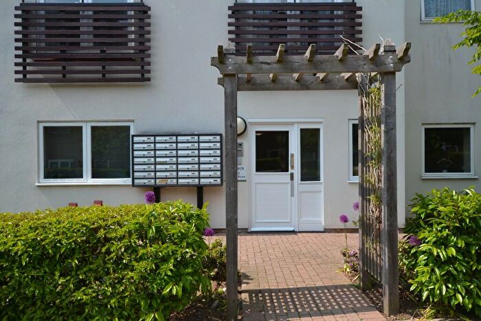 2 Bedroom Apartment To Rent In Pownall Road, Ipswich, Suffolk, IP3