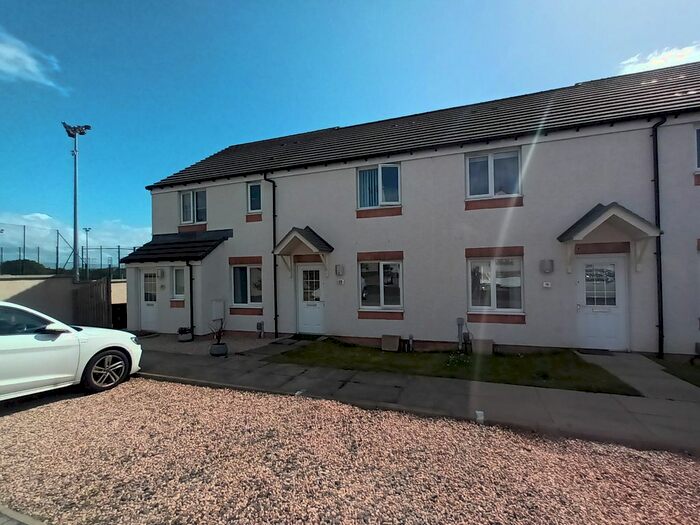 2 Bedroom Terraced House To Rent In Melrose Court, Stobswell, Dundee, DD3