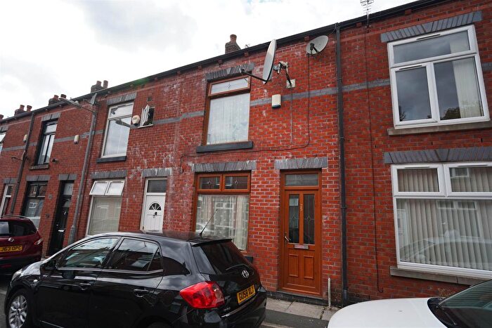 3 Bedroom Terraced House For Sale In Rawsthorne Street, Halliwell, Bolton, BL1