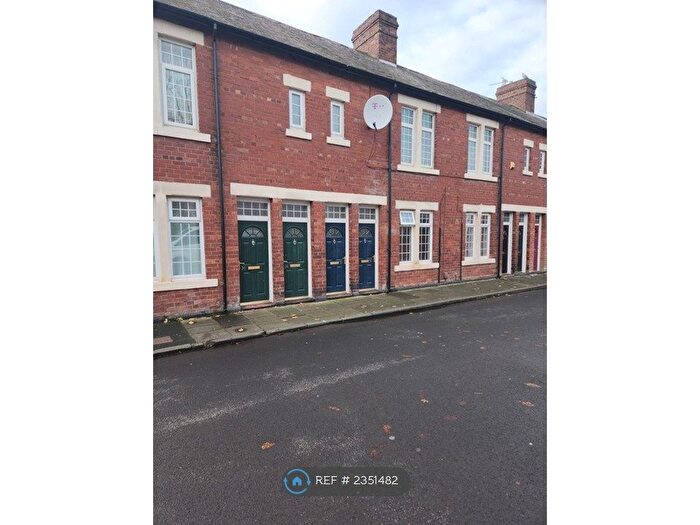 2 Bedroom Flat To Rent In Eldon Street, Wallsend, NE28