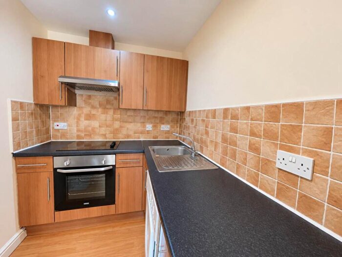 1 Bedroom Flat To Rent In Crwys Road, Cathays, Cardiff, CF24