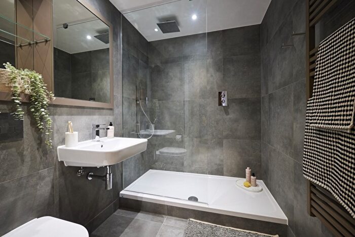 2 Bedroom Flat To Rent In Boulevard Place, Hove, BN3