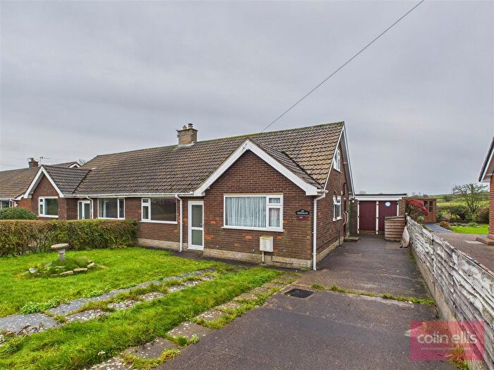 2 Bedroom Semi-Detached Bungalow For Sale In Burniston Gardens, Burniston, Scarborough, YO13