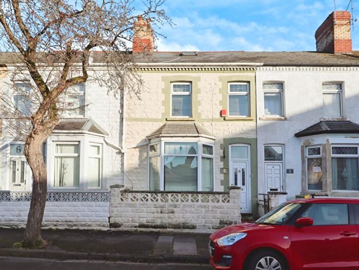3 Bedroom Terraced House For Sale In Pyke Street, Barry, CF63