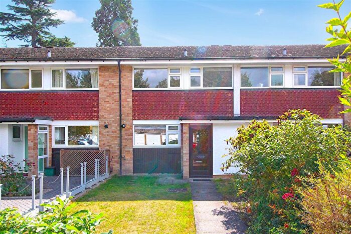 3 Bedroom Terraced House For Sale In Holmwood Close, Cheam, SM2