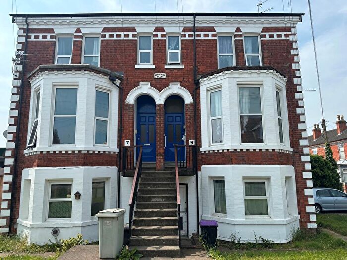 1 Bedroom Flat To Rent In Wainfleet Road, Skegness, PE25