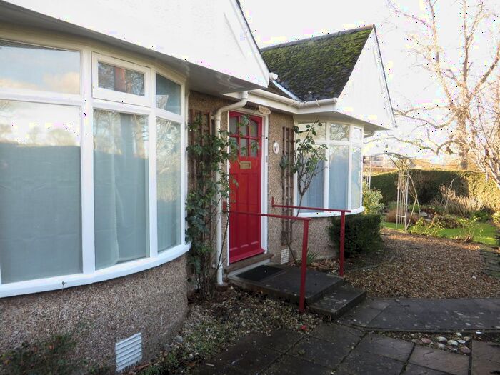 2 Bedroom Detached Bungalow To Rent In Elmhurst Lane, Street, BA16