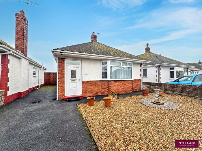 2 Bedroom Detached Bungalow For Sale In Stephen Road, Prestatyn, Denbighshire, LL19