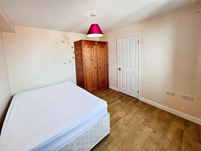 1 Bedroom House To Rent In Creek Road, Hayling Island, Hampshire, PO11