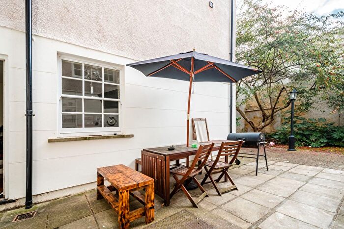 1 Bedroom Property To Rent In Queensbridge Road, Hackney, E2