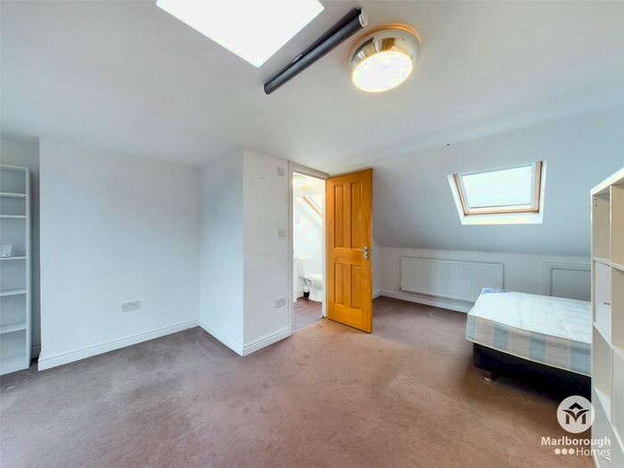 1 Bedroom Studio To Rent In Vernon Road, Leytonstone, London, E11