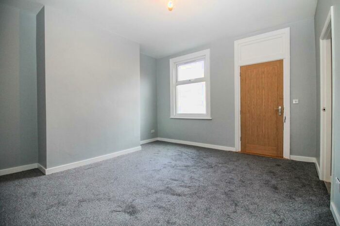 2 Bedroom Terraced House To Rent In Ashton Street, Leeds, LS8