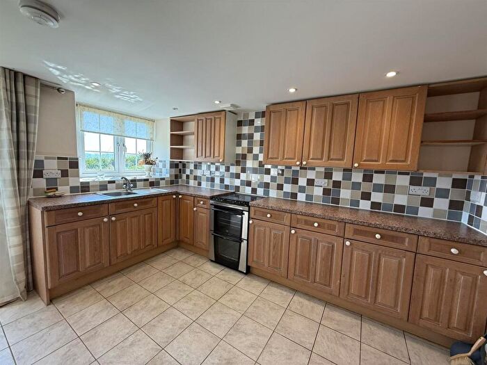 1 Bedroom Semi-Detached House To Rent In Chevithorne, Tiverton, EX16