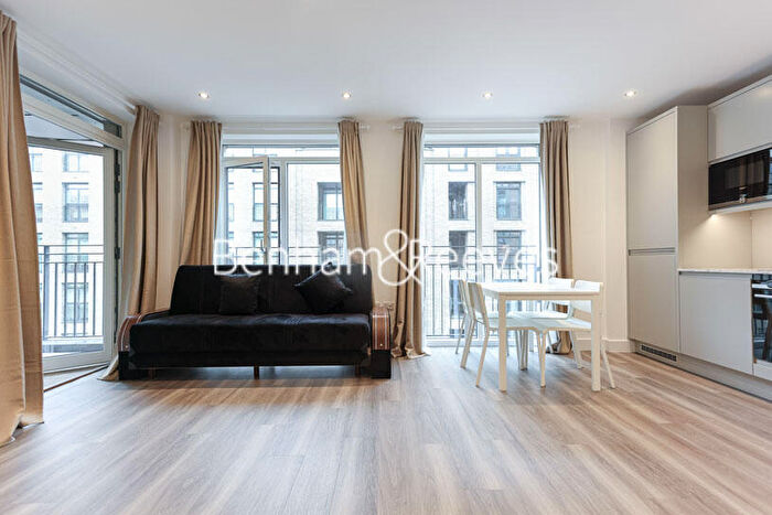 1 Bedroom Apartment To Rent In Lismore Boulevard, Colindale, NW9