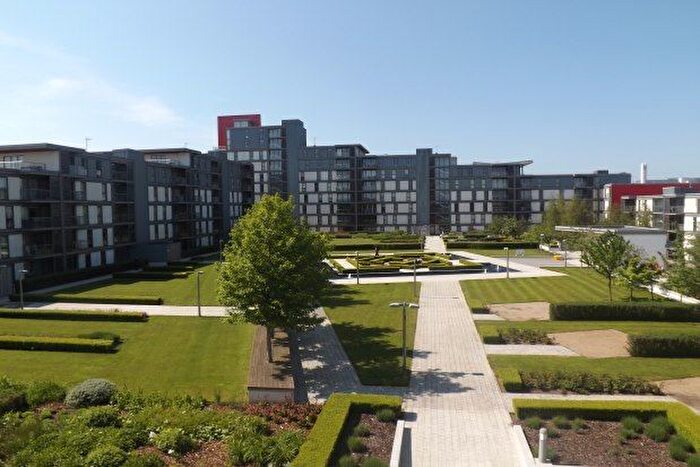 2 Bedroom Flat To Rent In South Row, Milton Keynes, MK9