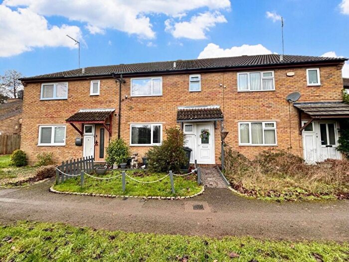 3 Bedroom Terraced House For Sale In Pilton Close, Rectory Farm, Northampton, NN3