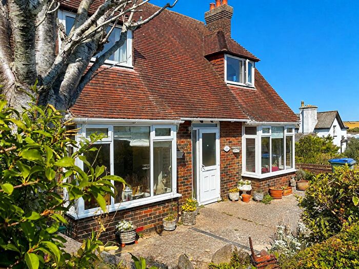 3 Bedroom Detached House For Sale In Geneva Road, Newhaven, BN9