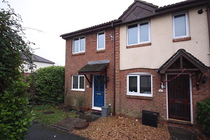 2 Bedroom Semi-Detached House To Rent In Knotgrass Road, Locks Heath, Southampton, SO31