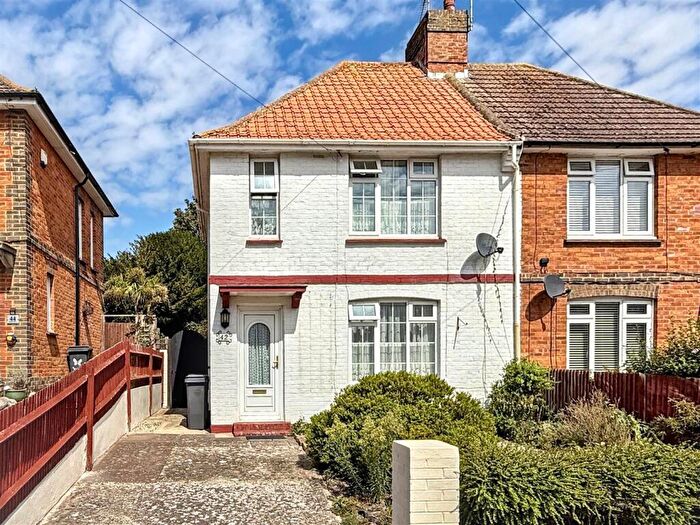 2 Bedroom Semi-Detached House For Sale In Beechy Avenue, Eastbourne, BN20