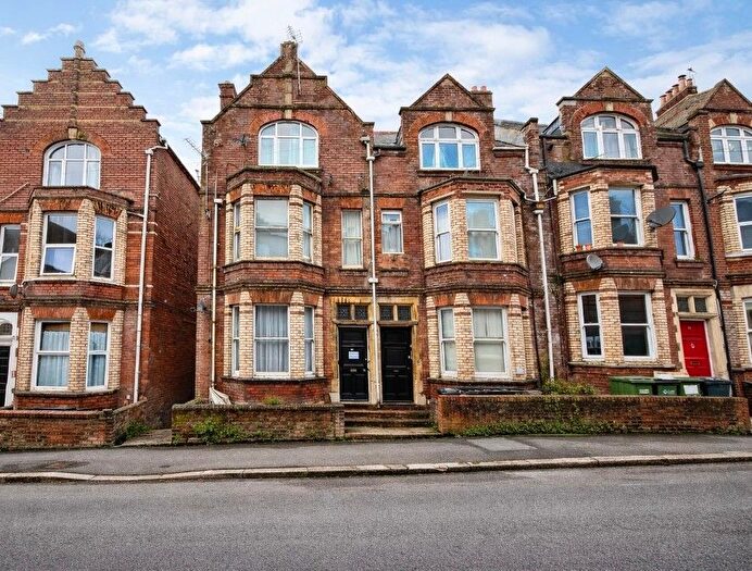 2 Bedroom Flat For Sale In Flat, Haldon Road, Exeter, Devon, EX4