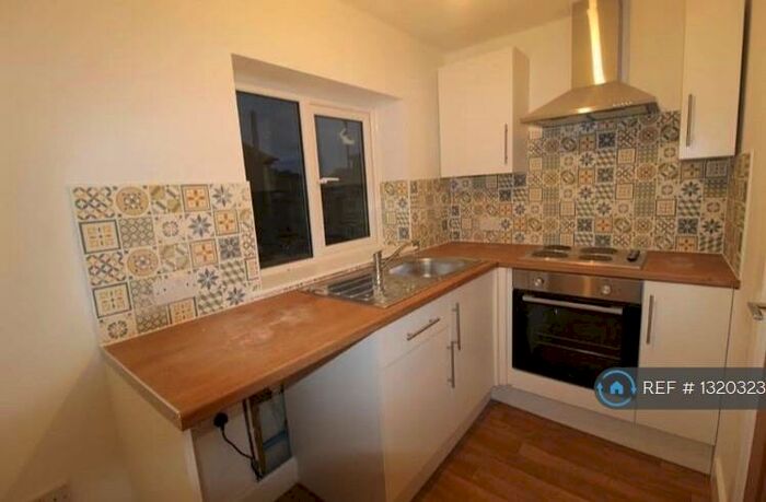 1 Bedroom Flat To Rent In Railway Road, Chorley, PR6