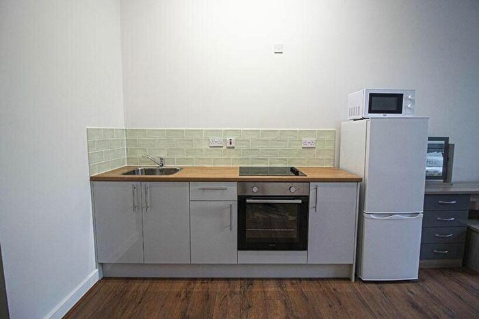 1 Bedroom Flat To Rent In Glasshouse Street, Nottingham, NG1