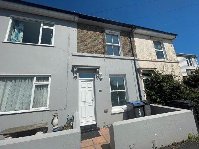 2 Bedroom House For Sale In Sydenham Road, Deal, CT14