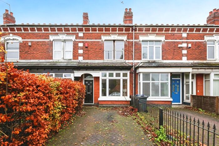 3 Bedroom Terraced House For Sale In Vicarage Road, Kings Heath, Birmingham, West Midlands, B14