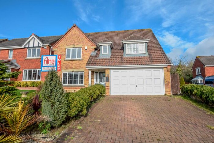 4 Bedroom Detached House To Rent In Maes Y Gwenyn, Rhoose, Barry, CF62