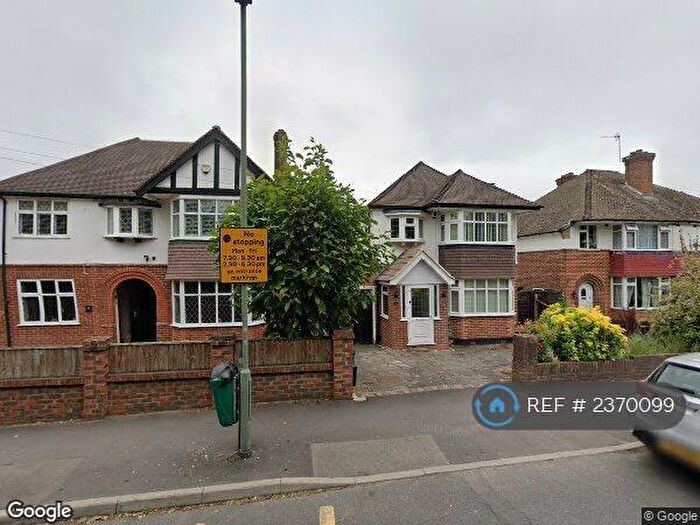 4 Bedroom Detached House To Rent In Warren Road, Orpington, BR6