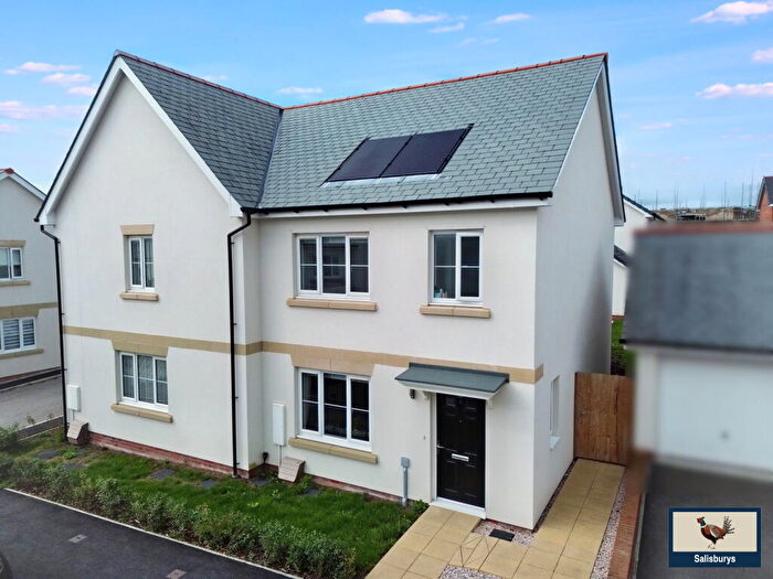 3 Bedroom Semi Detached House For Sale In Vixen Tor, Tavistock, PL19