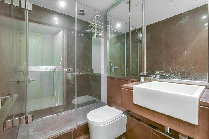 1 Bedroom Flat To Rent In Osnaburgh Street, Camden, London, NW1