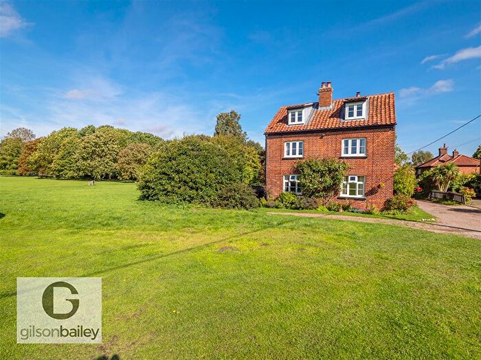 3 Bedroom Cottage For Sale In High Common, Swardeston, NR14