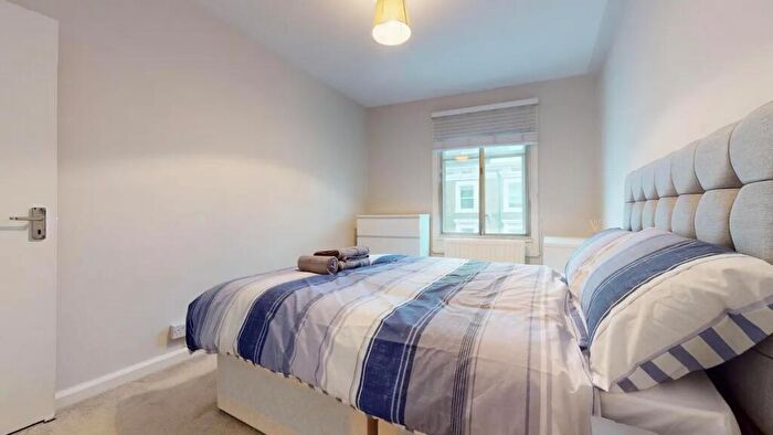 2 Bedroom Flat To Rent In Ifield Road, London, SW10