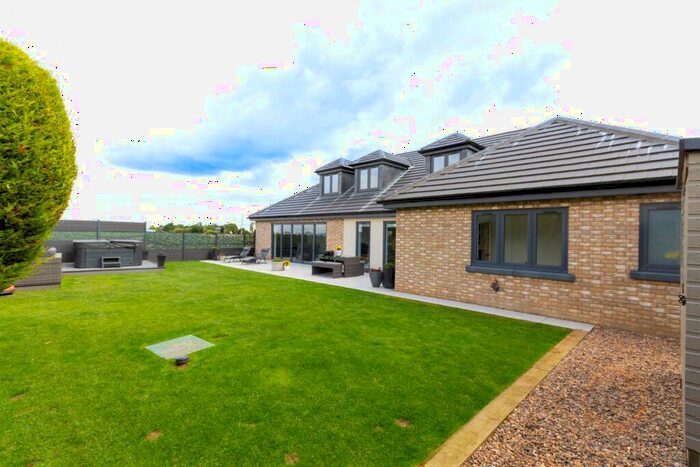 4 Bedroom Detached House For Sale In Windmill Lane, Gosberton, Spalding, PE11