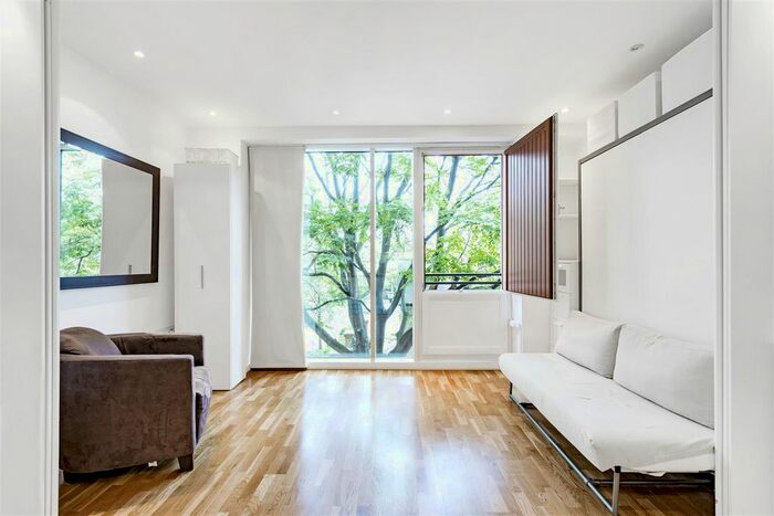 Studio To Rent In Cubitt Building, Grosvenor Waterside, Gatliff Road, London, SW1W