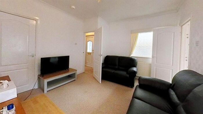 3 Bedroom House To Rent In Reservoir Road, Selly Oak, Birmingham, West Midlands, B29