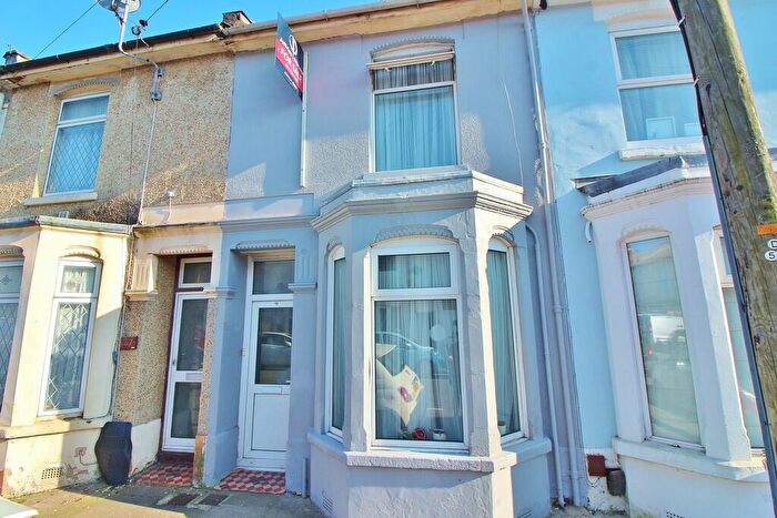 2 Bedroom Terraced House For Sale In Gruneisen Road, Stamshaw, PO2