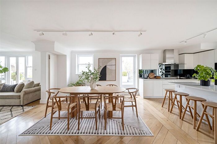 4 Bedroom Flat To Rent In Randolph Avenue, London, W9