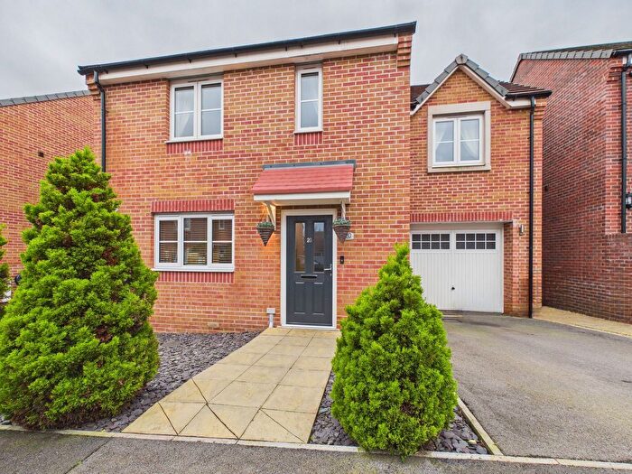 3 Bedroom Detached House For Sale In Stag Valley Road, Bridgwater, TA6