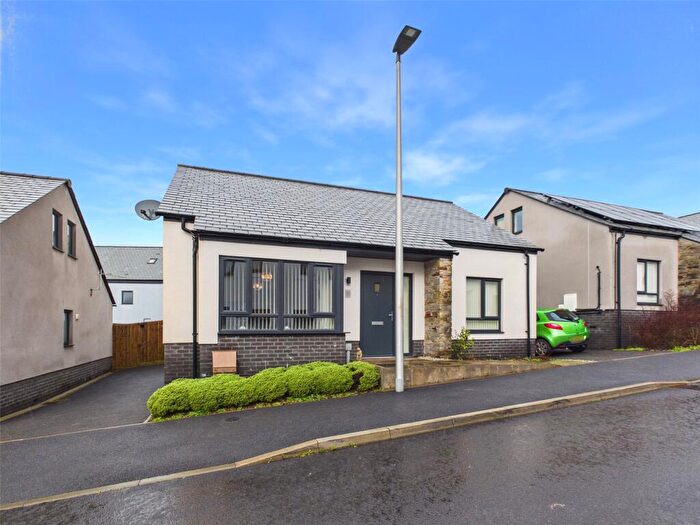 2 Bedroom Bungalow For Sale In Beckamoor Gardens, Hatherleigh, Okehampton, EX20