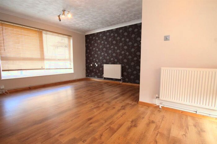 2 Bedroom Flat To Rent In Godric Place, Norwich, NR2