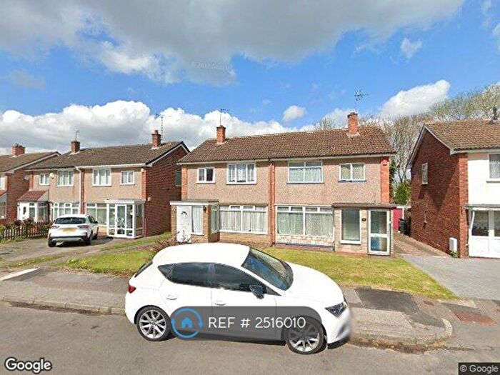 3 Bedroom Semi-Detached House To Rent In Lazy Hill, Birmingham, B38