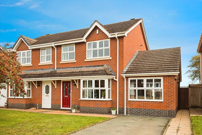 4 Bedroom Semi-Detached House For Sale In Birchwood Drive, Whittington, Oswestry, SY11