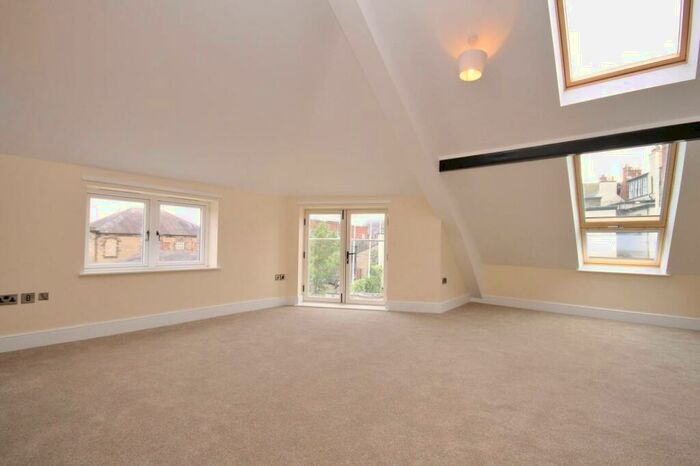 2 Bedroom Apartment To Rent In Queens Road, Richmond, DL10